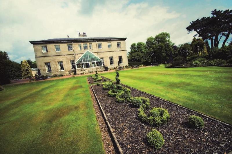 Macdonald Linden Hall Hotel, Golf & Spa Longhorsley Exteriör bild